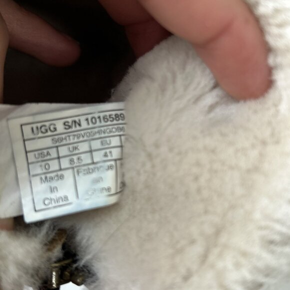 UGG ABREE II SUEDE WOMENS US 10 SHORT BOOTS BUNO 1016589 - Picture 15 of 15